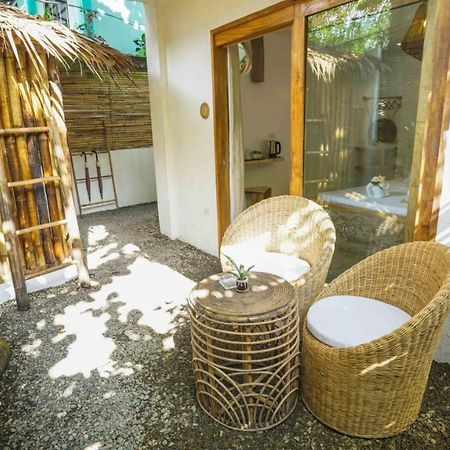 Serenity Hotel El Nido Exterior photo