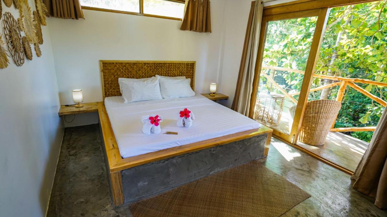 Serenity Hotel El Nido Exterior photo