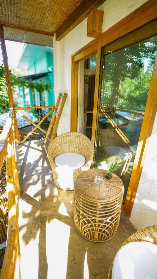 Serenity Hotel El Nido Exterior photo