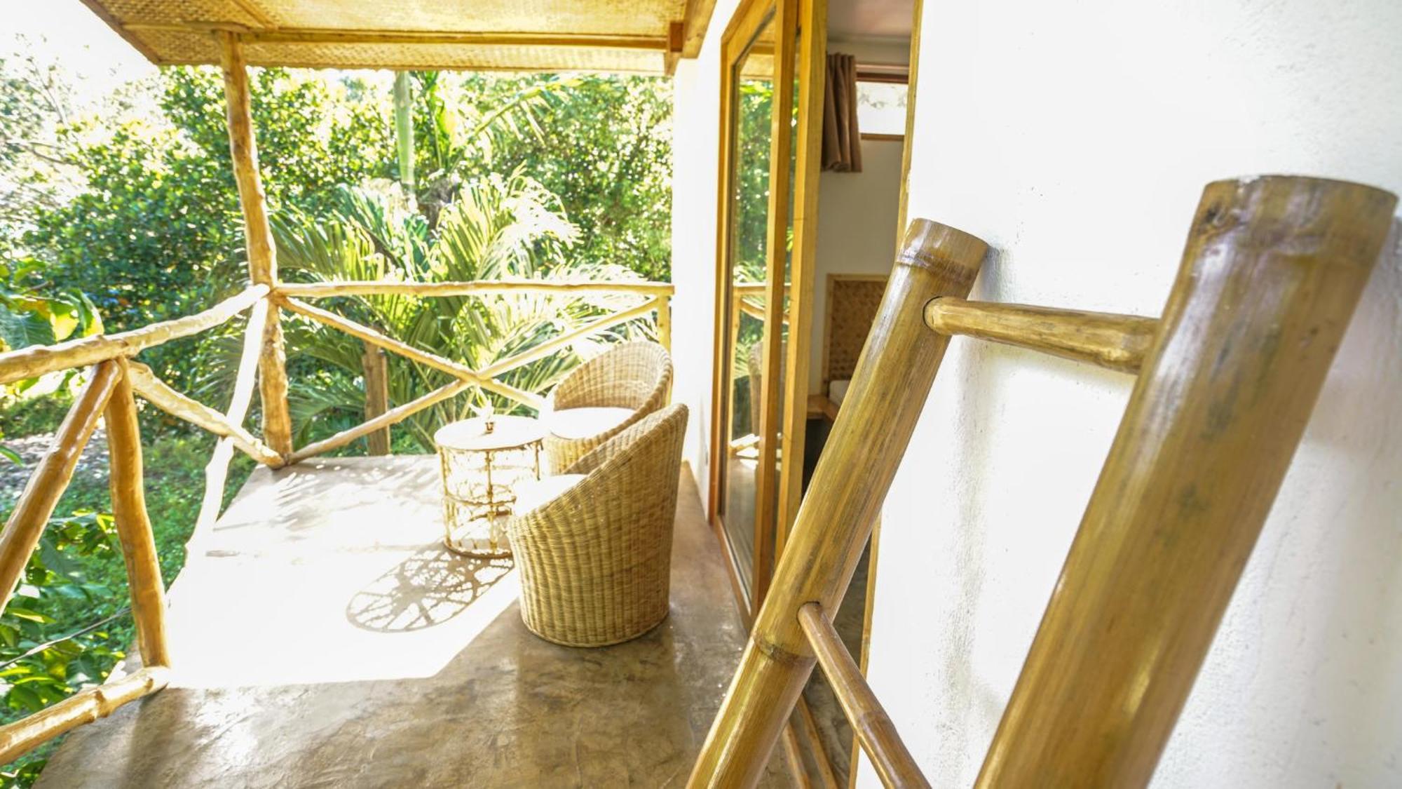 Serenity Hotel El Nido Exterior photo